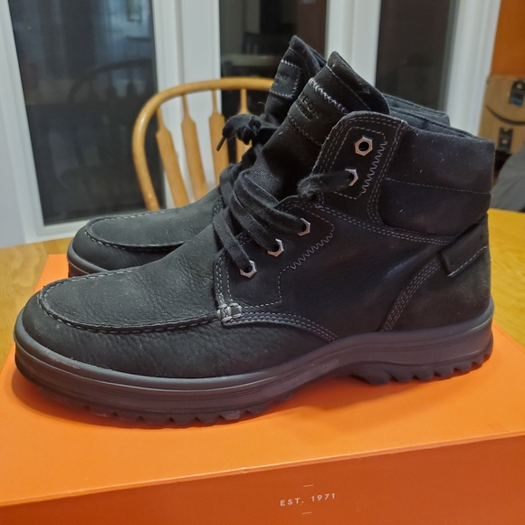 Rockport World Explorer Boots - Picture 3 of 6